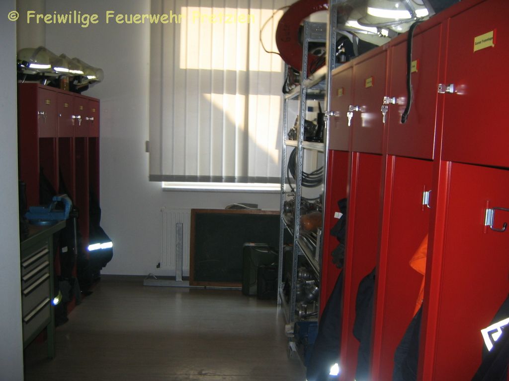 Werkstatt+Umkleide 2 Herren Werkstatt+Umkleide 2 Herren